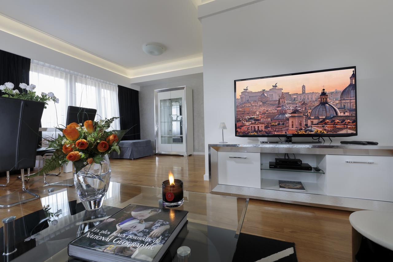 The Queen Luxury Apartments - Villa Carlotta Люксембург Экстерьер фото